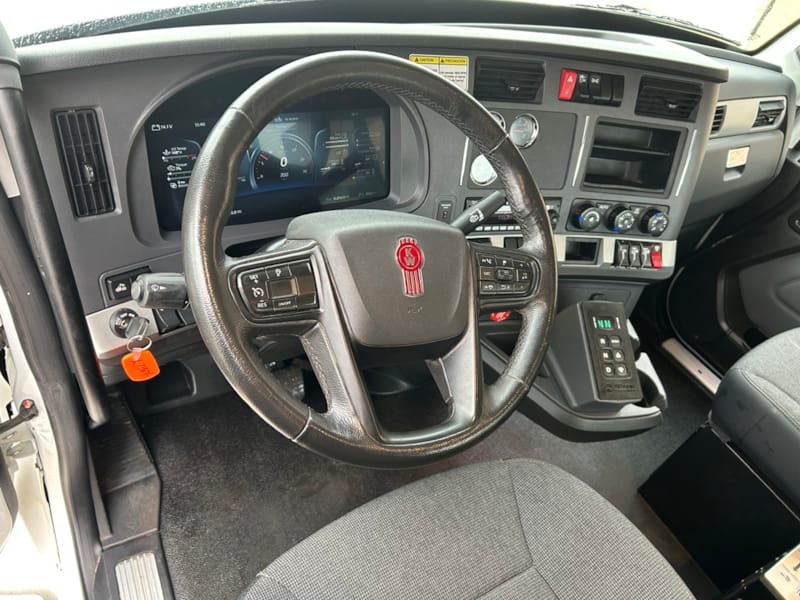L7384 -  - Image 3