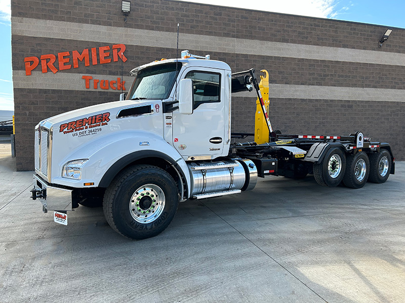 Hooklift Trucks